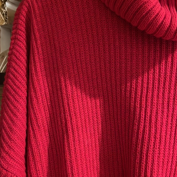 Red Sweater - Picture 3 of 7